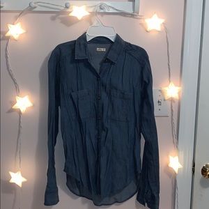 LONG SLEEVE BUTTON UP
